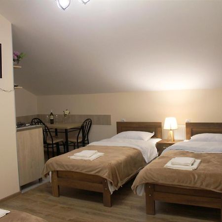 Nitsa Guest House Gori Buitenkant foto