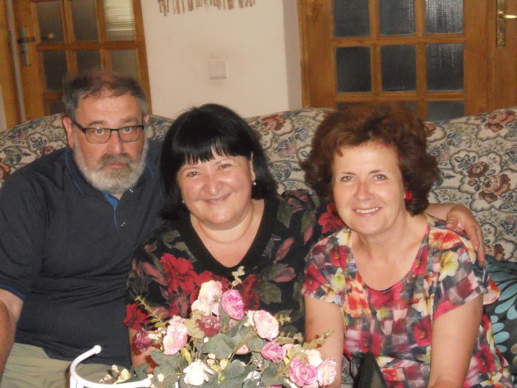 Nitsa Guest House Gori Buitenkant foto